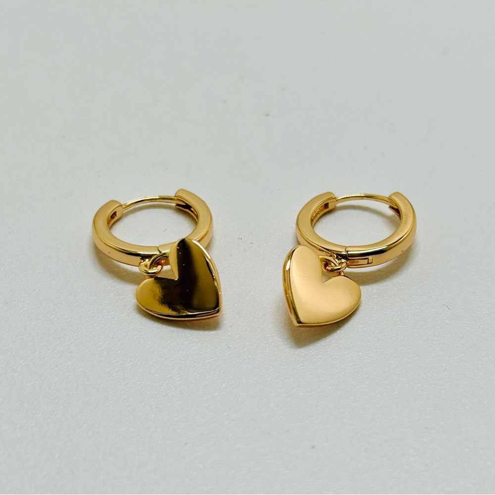 MyEars, Small 14K Gold Plate Huggie Dangle Hoop With Hearts, Wires, NIB
